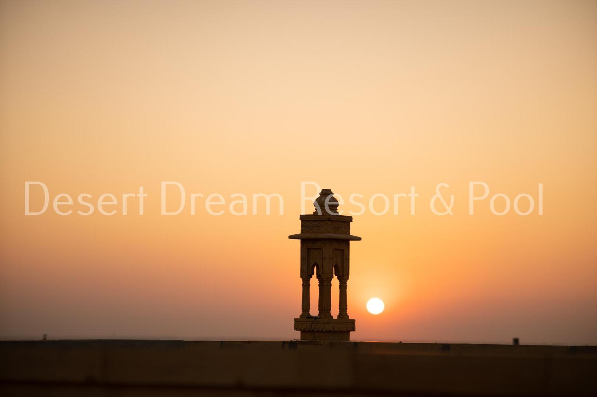 Desert Dream Royal Camp & Pool Джайсалмер Экстерьер фото