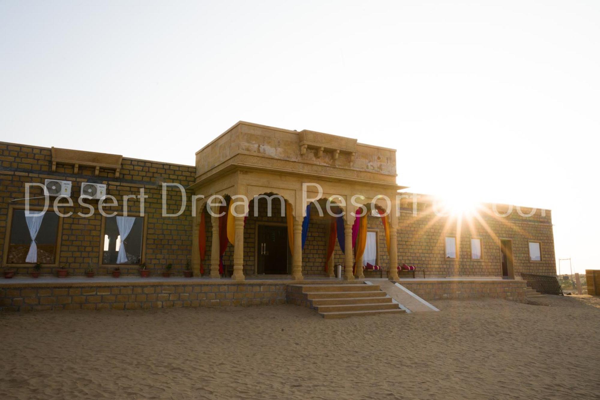 Desert Dream Royal Camp & Pool Джайсалмер Экстерьер фото