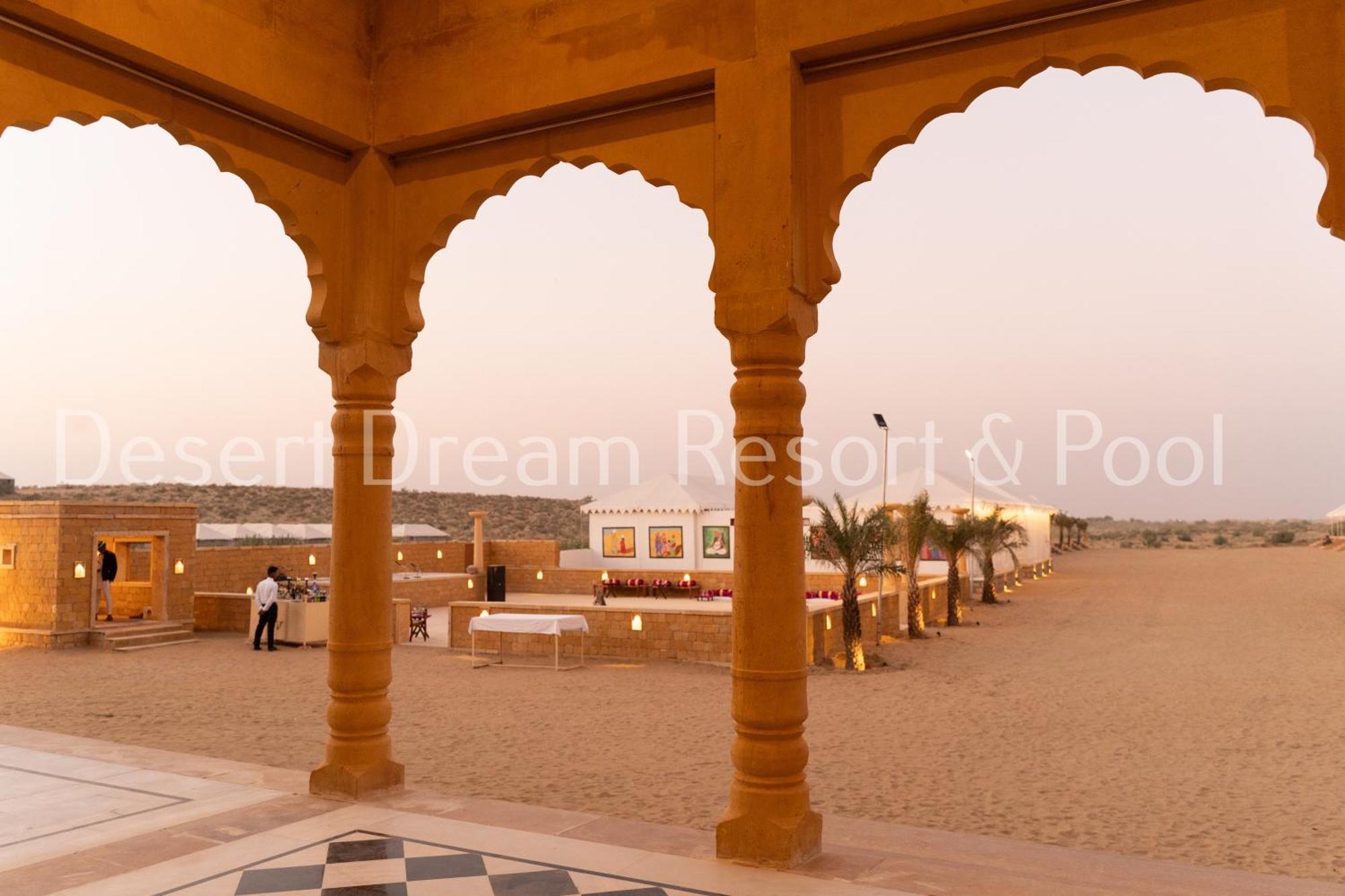 Desert Dream Royal Camp & Pool Джайсалмер Экстерьер фото